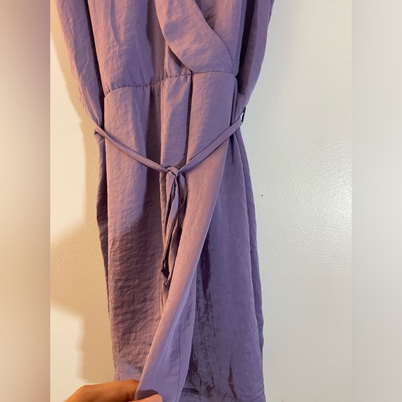 Luna, soft purple, spaghetti strap, wedding elegance, light, flowy dress. - Picture 5 of 7